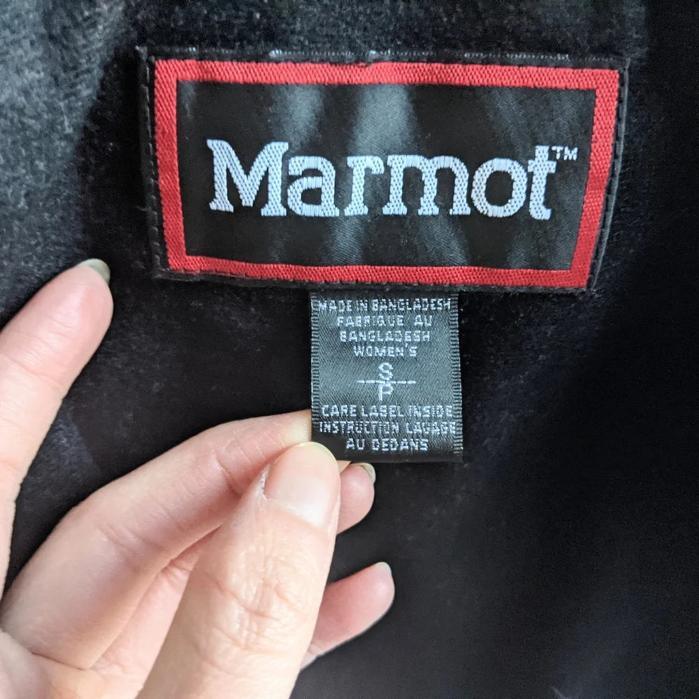 Marmot boys wind breaker jacket size S